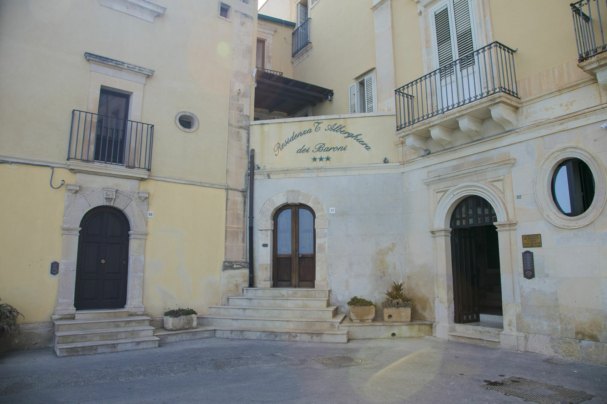 Residenza Turistica Alberghiera dei Baroni Apartament *